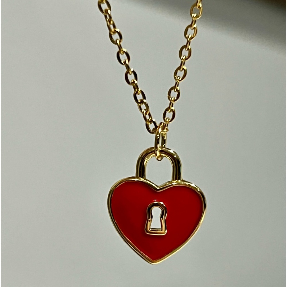 New Adorable Enamel & 14 K Gold Plated Heart Charm On 14 K Gold Chain Necklace